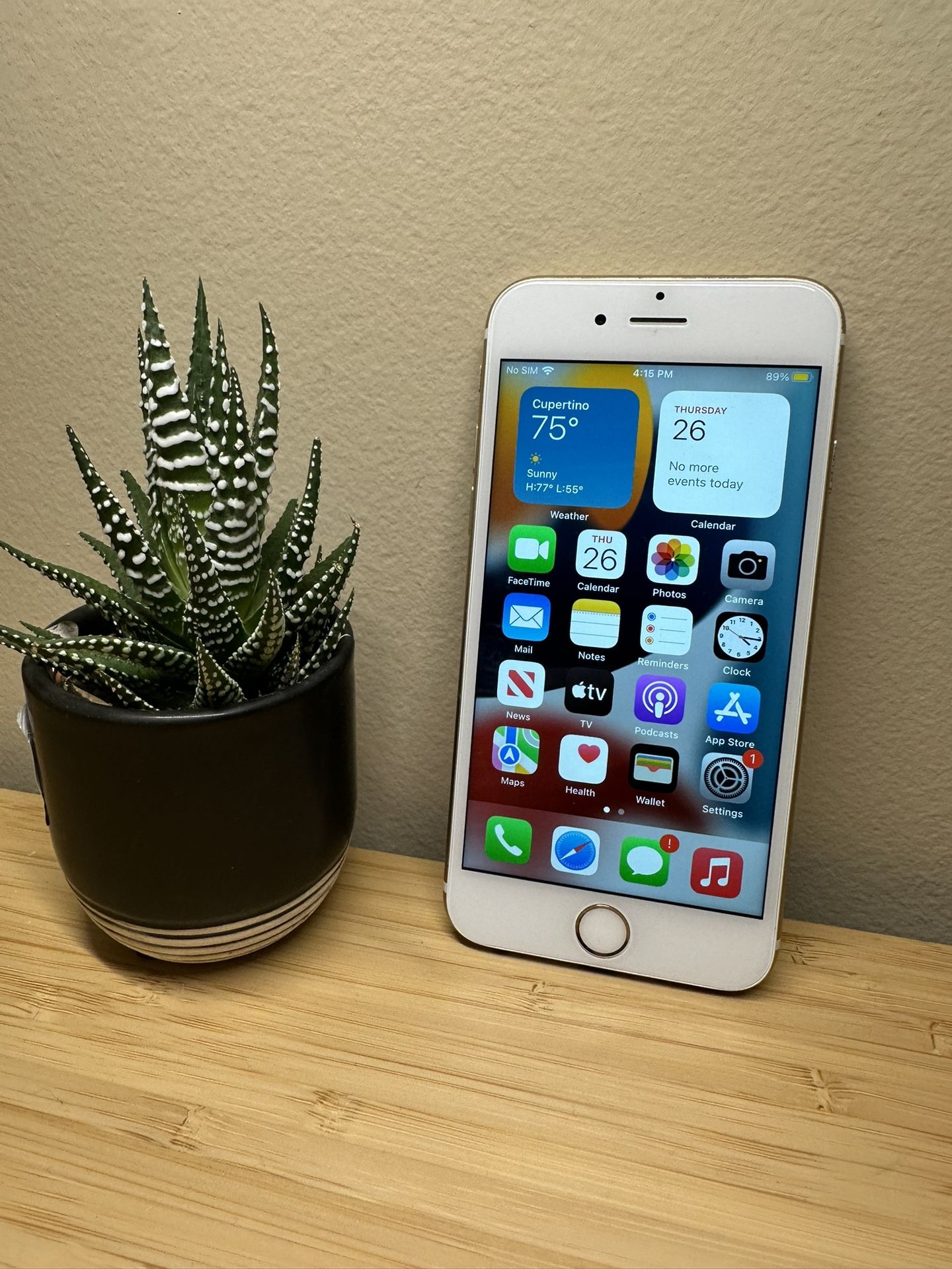 iPhone 6s 16GB – Unlocked – Excellent Condition