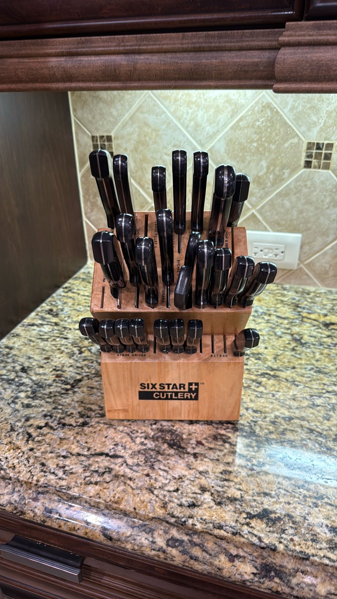 Cutlery Set- Wood Block With Labeled Cutlery
