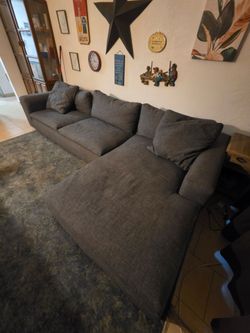 Sectional couch