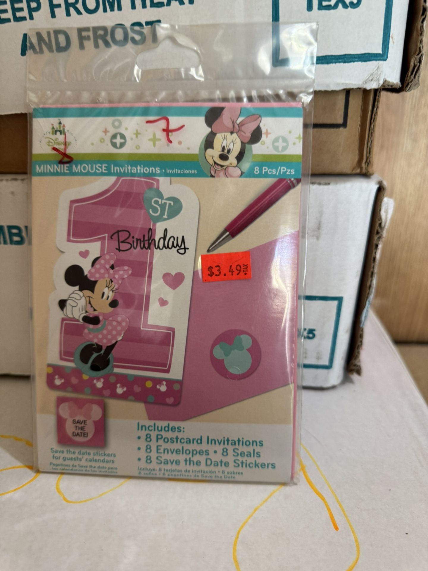 Minnie Mouse Invitation Cards