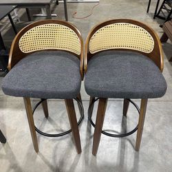 30" Swivel Rattan Bar Stools Set of 2,Mid-Century Modern Gray Linen Fabric Upholstered Counter Height Stools,Kitchen Island Barstools with Rattan Low 