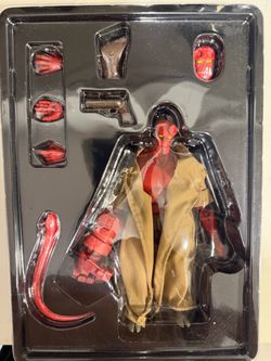 1000toys Hellboy Figure