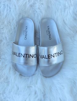 Valentino Originales.