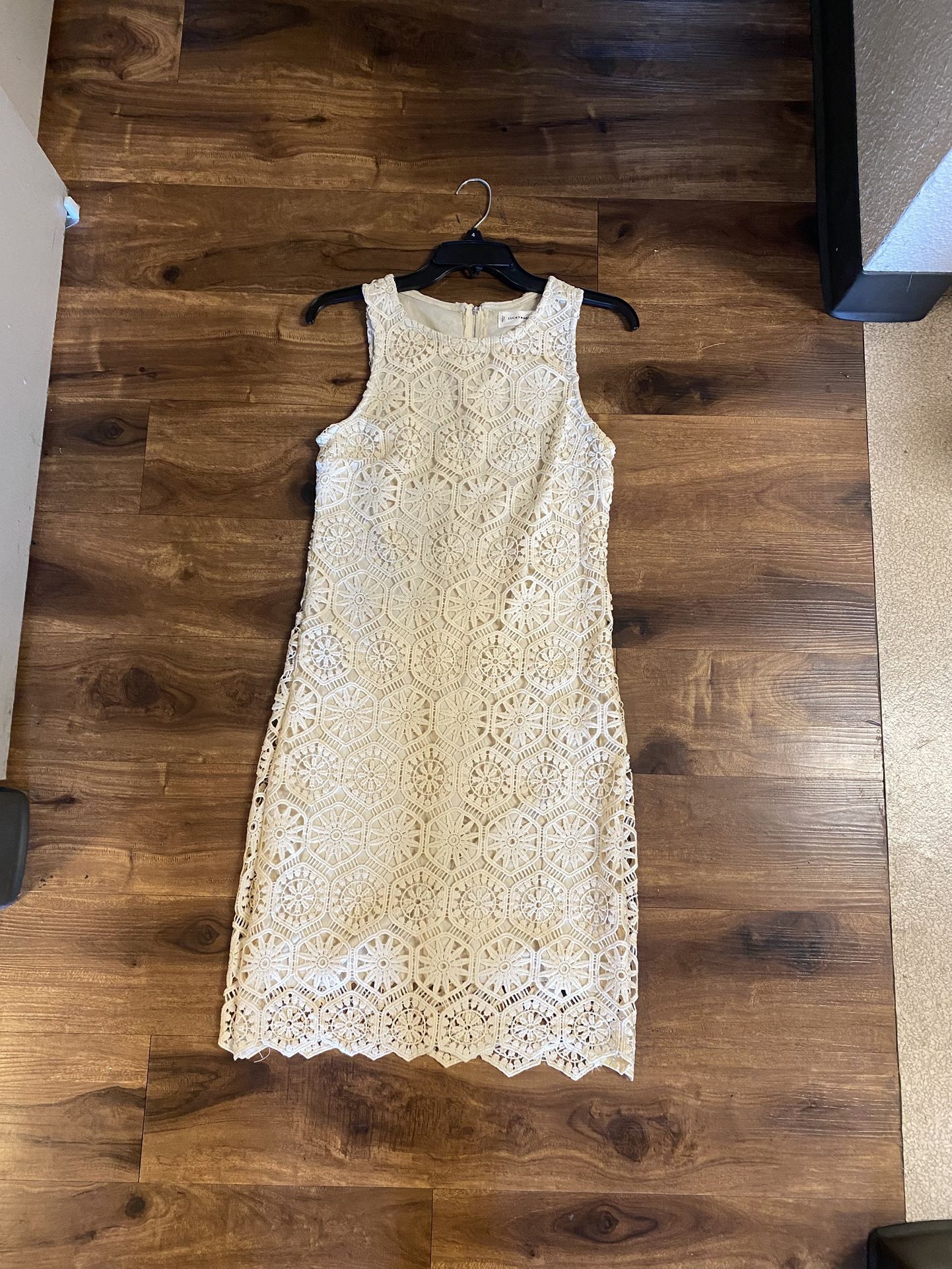 Brand new woman’s Lucky brand Cream colored Croquet Dress Up For Sale