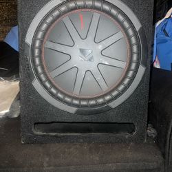 12 Kicker Comp R Sub with Box