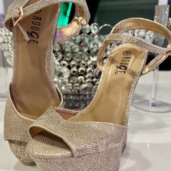Sparkly Gold Wedge Heels $5 Size 8.5 