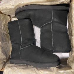 UGG Classic Short Boots 