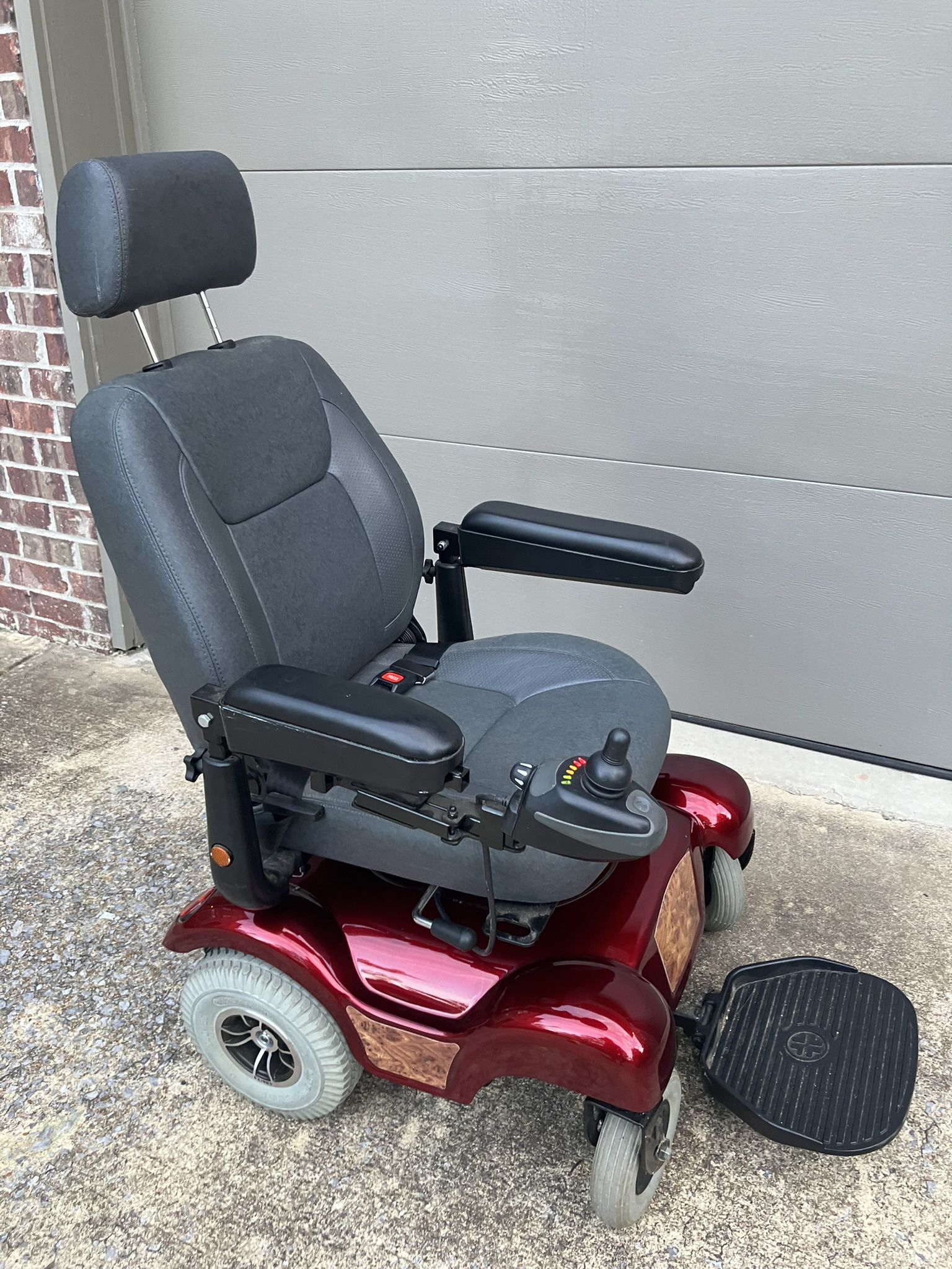 Mobility Scooter ($3000 New)