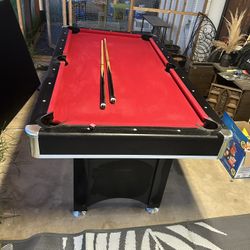 6 Ft Pool Table 