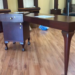 Claw Foot Desk With Locking Drawers