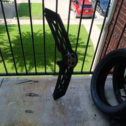 Selling A Toyota Collora Part For Front Vechicle 