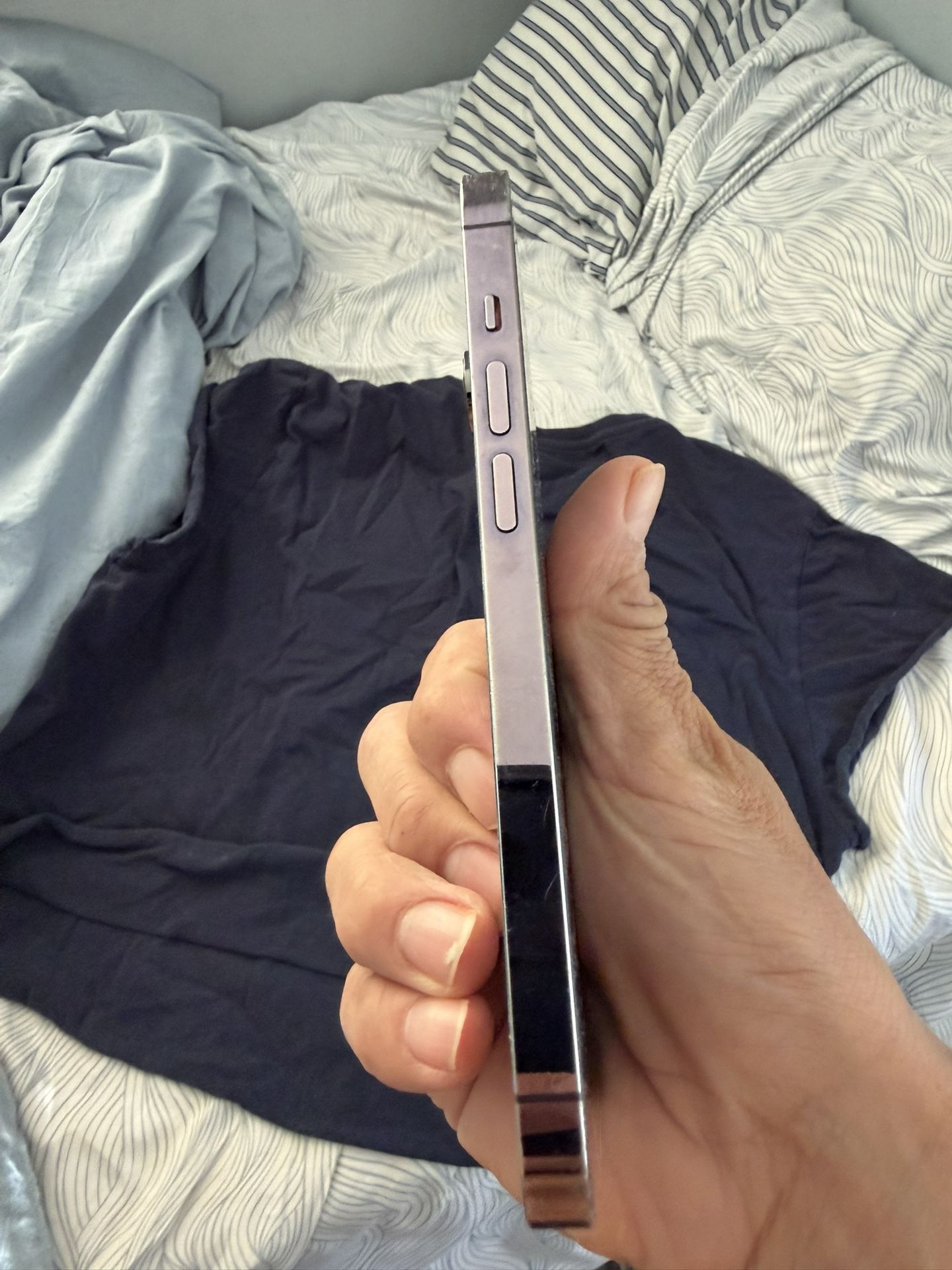 iPhone 14 Pro Back Screen And Front Crack