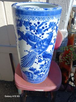 22" High Umbrella Holder