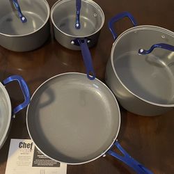 Montgomery Ward 9 Piece Cookware Set 