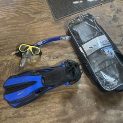 Snorkeling Set With Find