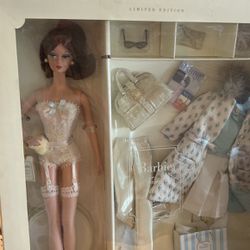 Limited Edison Genuine Silk stone Barbie