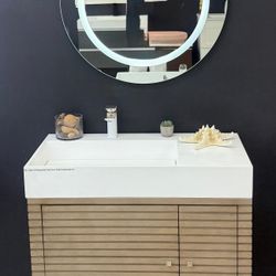 36" Freestanding Whitewashed Walnut Bathroom Vanity w/ Infinity Sink