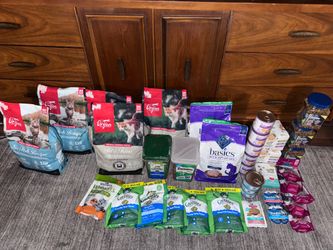 Cat Food & Treats