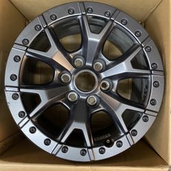 One Ford Raptor Rim