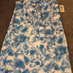 New size M sleepwear