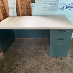 Solid Steel Desk
