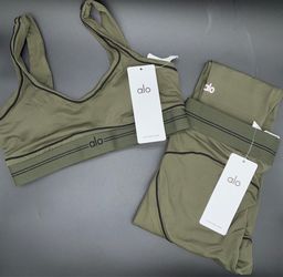 Alo Yoga Sports Bra and Shorts Set