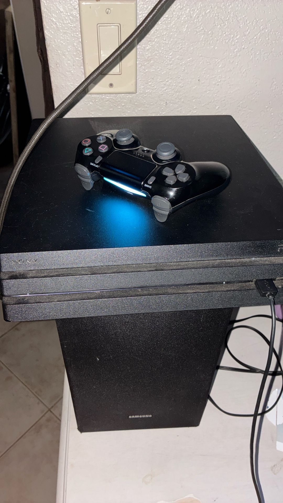 Ps4 pro 