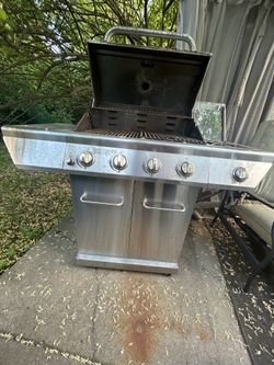 Nexgrill 4 Burner Stainless Propane Gas Grill w/ Side Burner