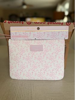 NWT LoveShackFancy x Yoobi Pink Bow Wristlet Pouch