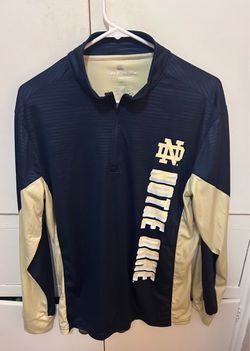 Notre Dame pullover size mens medium