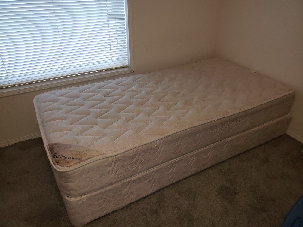 Twin Bed