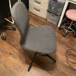 ikea desk chair - no wheels