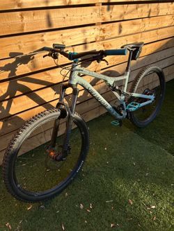 Specialized Stumpjumper 2023