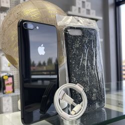iPhone 8 Plus Unlocked 64Gb With Case And Charger 