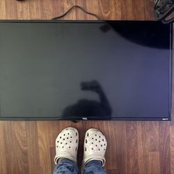 40” TCL TV