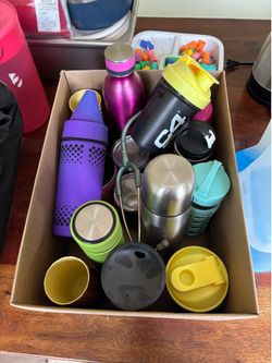 Free kids water bottles!