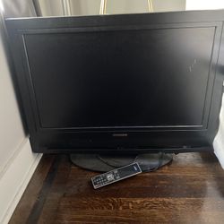 SYLVANIA 32in HD TV