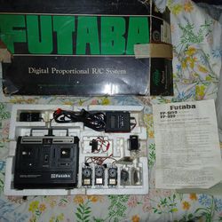  Futaba fp-t4l 4 Channel Digital Proportional R/C System
