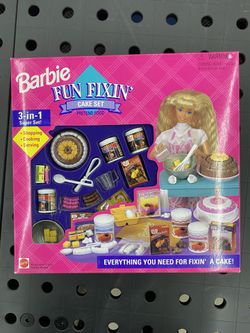 Barbie Fun Fix’n Cake Set