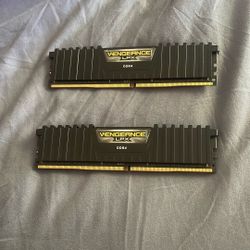 Corsair Vengeance LPX 32GB 