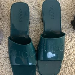 Gucci Sandles