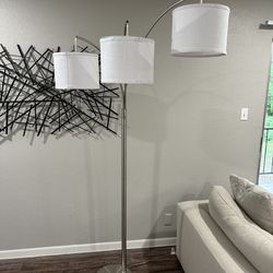 Modern Living Room Lamp - Great Condition
