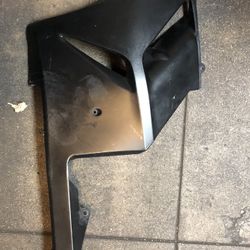 2005 Honda CBR1000 Lower cooling fairing