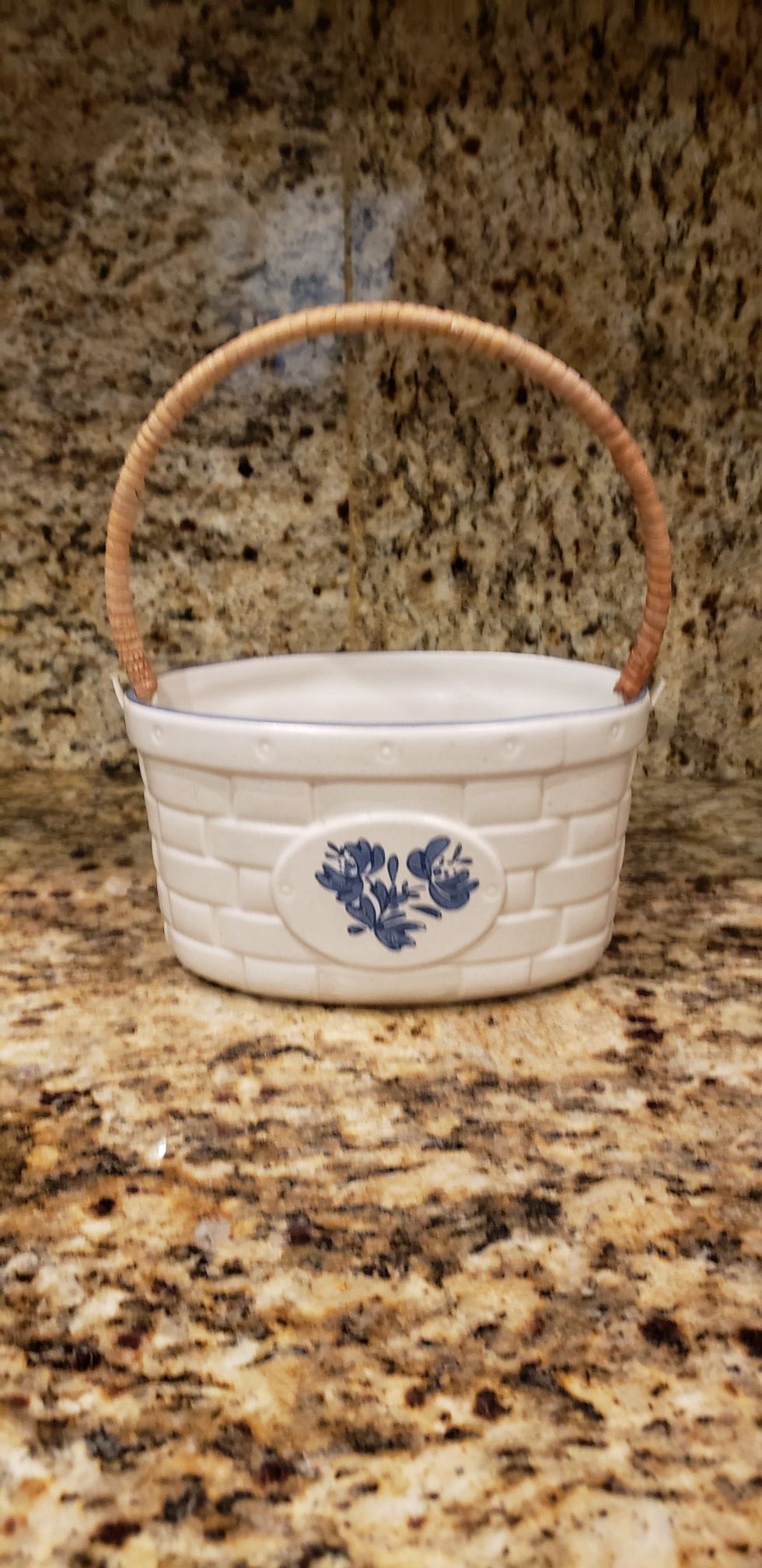 Pfaltzgraff Blue & White Stoneware Weaved Basket