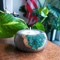 Crystal Concrete Wax Candle - Geode Small Plant Pot - Air Plant Holder