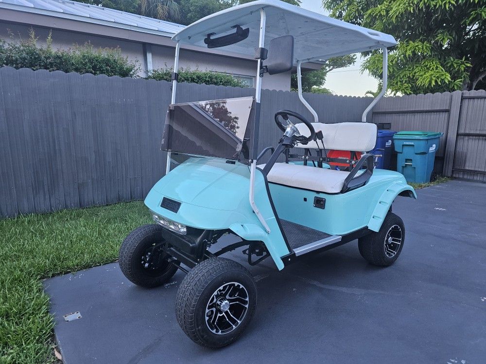 Ezgo Txt Golf Cart