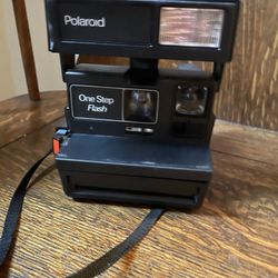Polaroid instant Camera 
