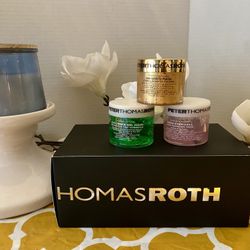 Mother’s Day Gifts. Peter Thomas Roth Set