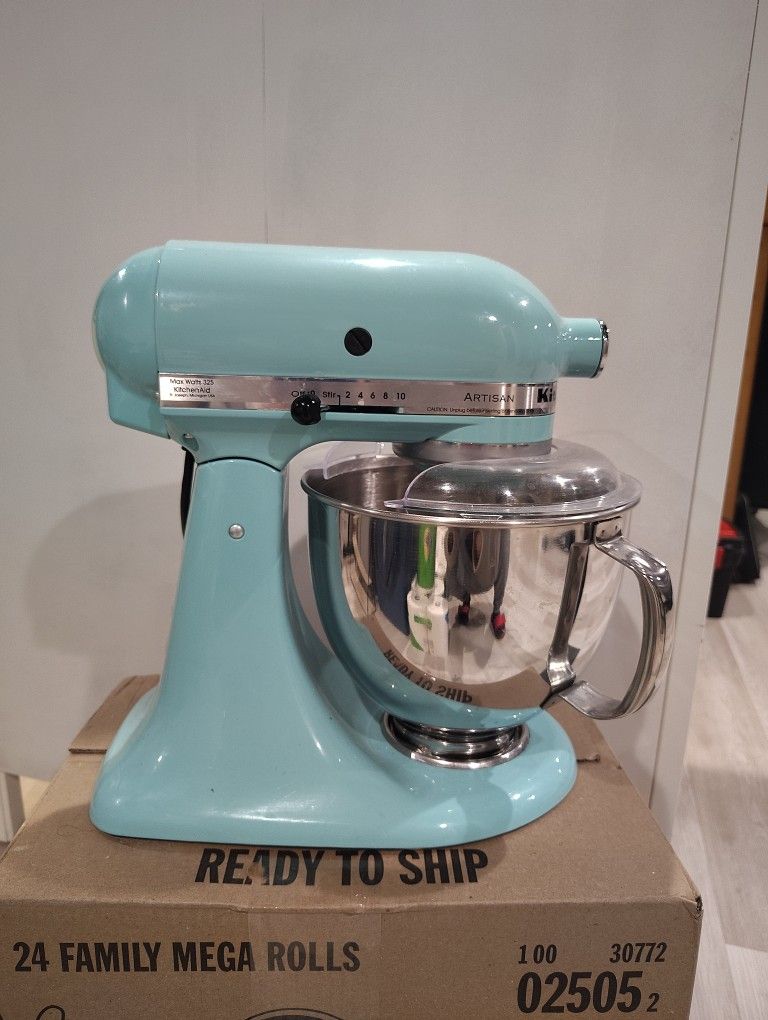 Kitchen Aid Artisan Mixer