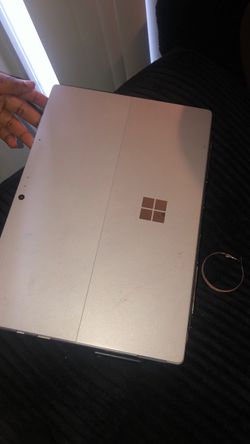Windows 11 Surface Pro
